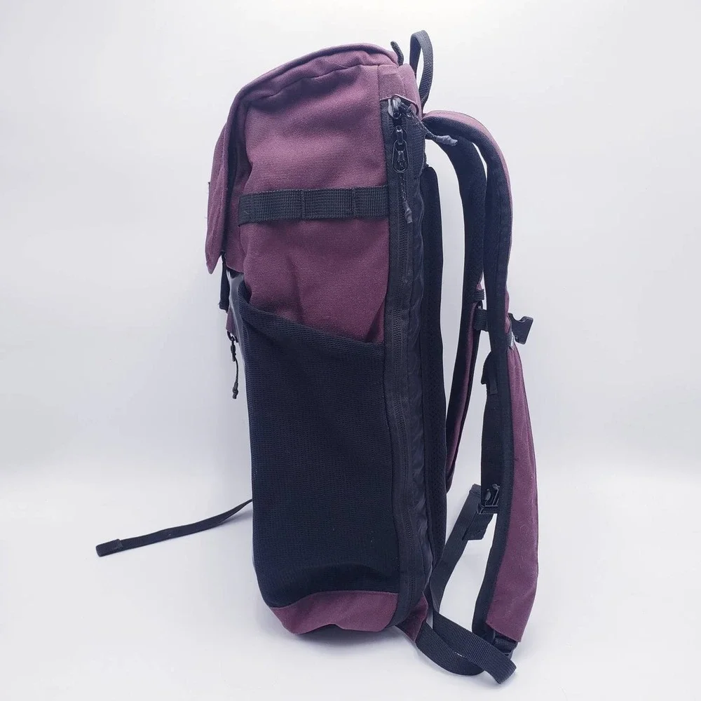 Dakine Concourse 28L Backpack Burgundy Canvas Outdoor Laptop Rucksack‎ OS